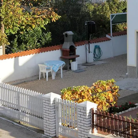 Apartments With A Parking Space Vodice - 5890 Apartment