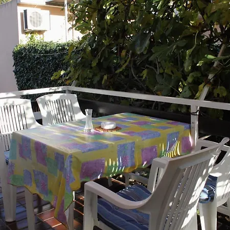 Apartments With A Parking Space Vodice - 5890