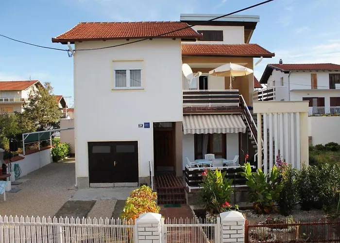 Apartman Apartments With A Parking Space Vodice - 5890