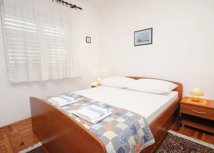 Apartman Apartments With A Parking Space Vodice - 5890 Vodice